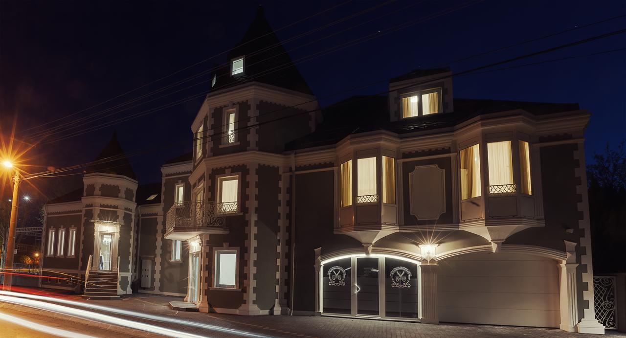 Castello Boutique Hotel Čačak Dış mekan fotoğraf