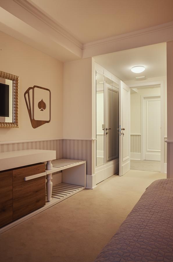 Castello Boutique Hotel Čačak Dış mekan fotoğraf