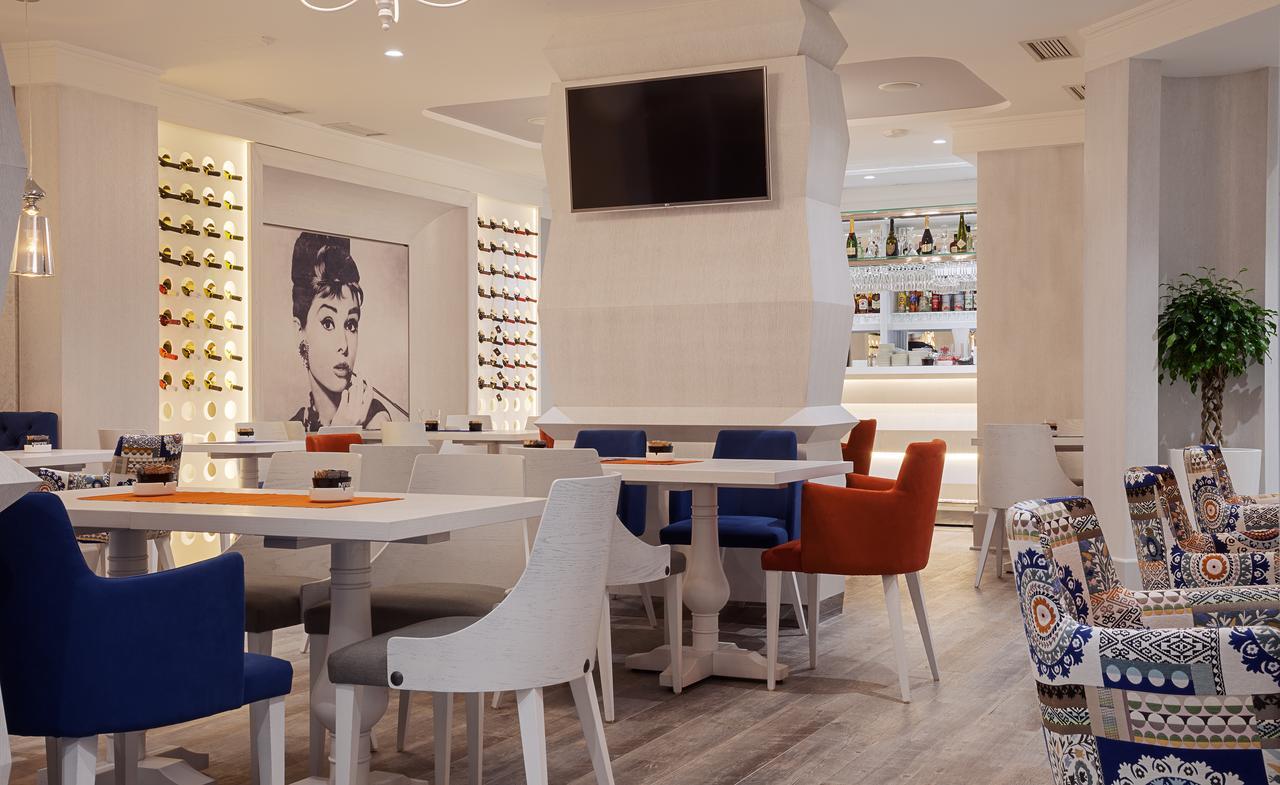 Castello Boutique Hotel Čačak Dış mekan fotoğraf