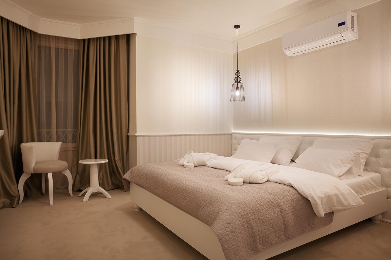 Castello Boutique Hotel Čačak Dış mekan fotoğraf