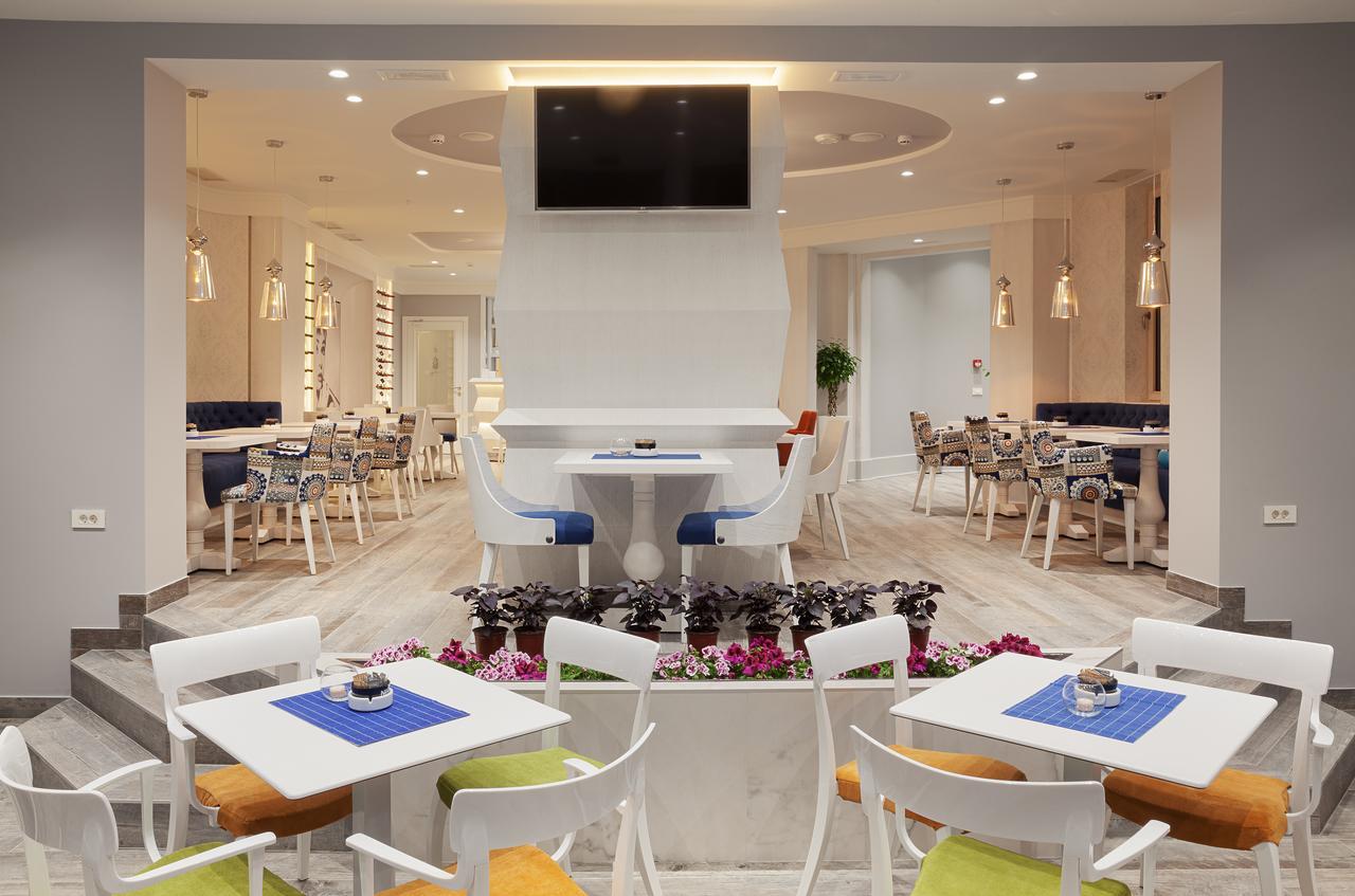 Castello Boutique Hotel Čačak Dış mekan fotoğraf